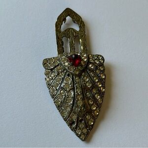 VINTAGE🗝️1930s Silvertone Costume Jewelry Dramatic Art Deco Diamanté Dress Clip